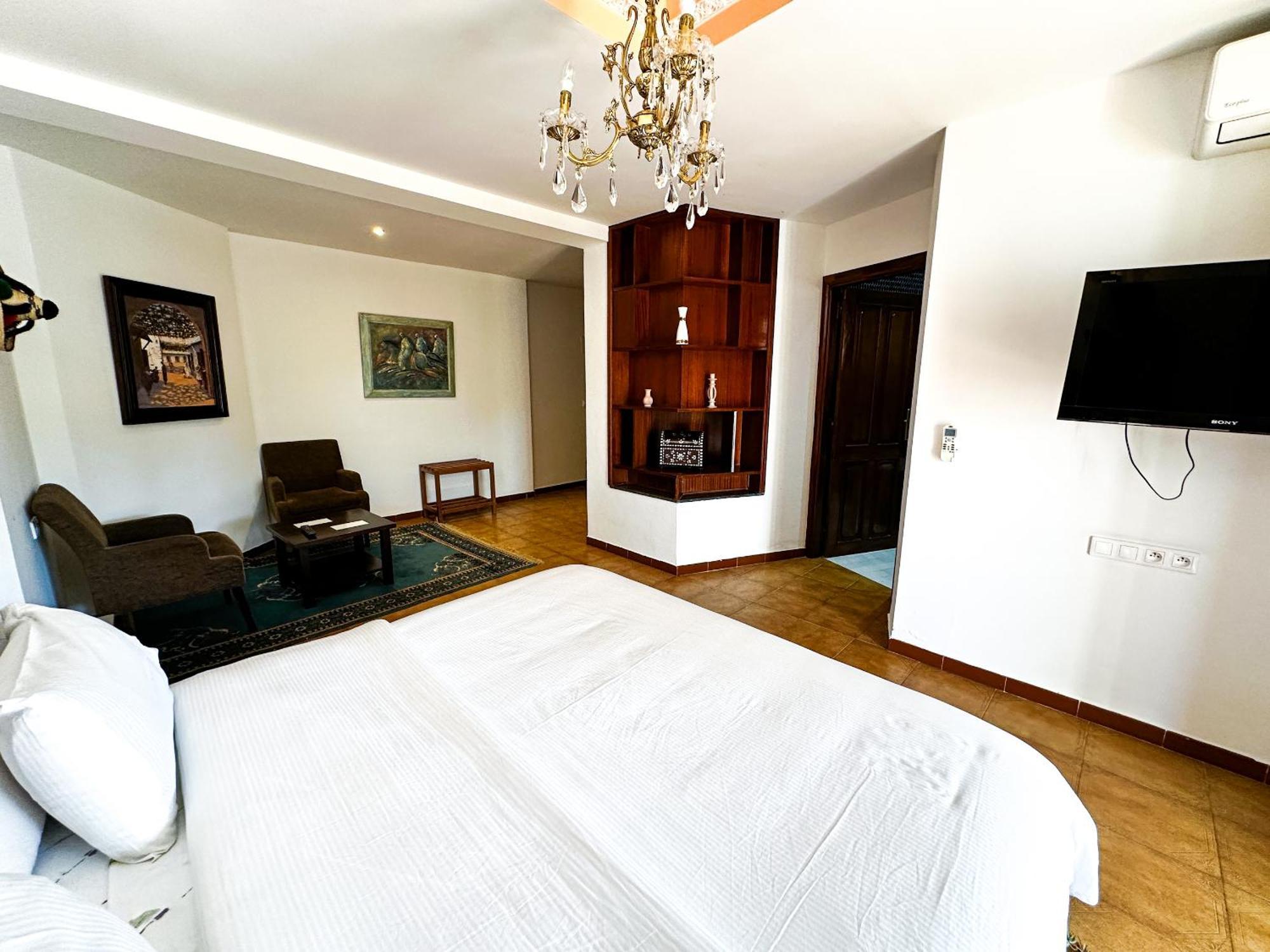 Riad Dar Achaach Tetouan Bagian luar foto